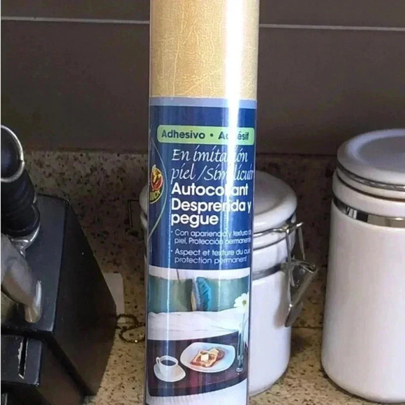 2 Duck Brand 228915 Peel N' Stick Faux Leather Adhesive Shelf Table Liner 20”x 6 - Picture 2 of 11